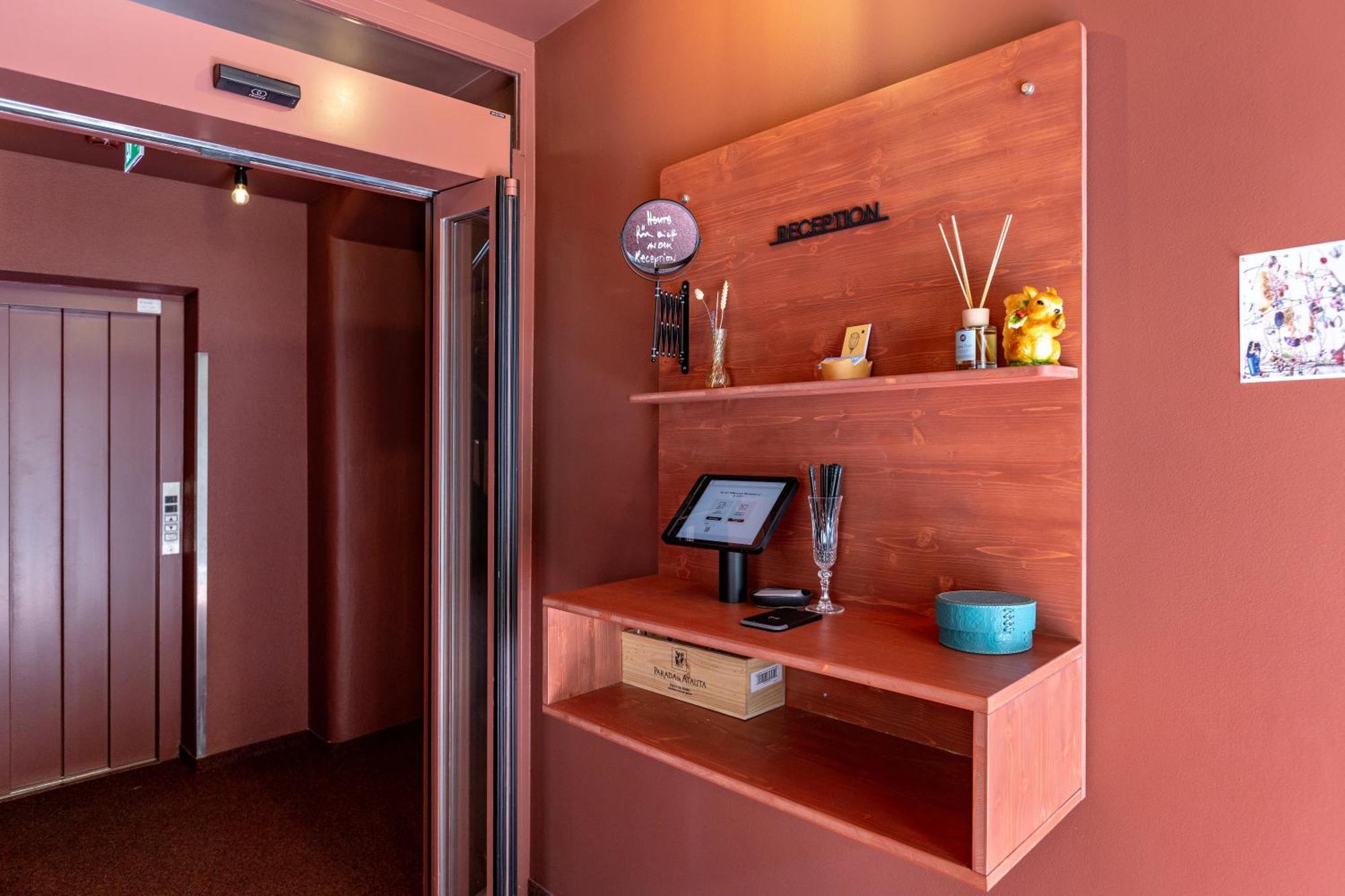 Pension Arosa - Self Check-In Екстер'єр фото